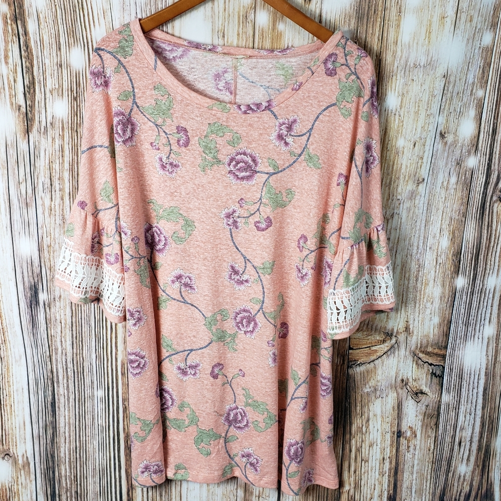 Hummingbird Bell Sleeve Floral Tunic Top.   Peach/pink w/ purple & green floral